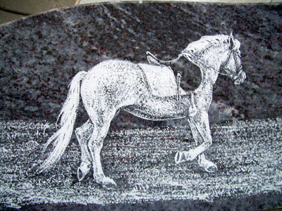 pferde-bild auf stein